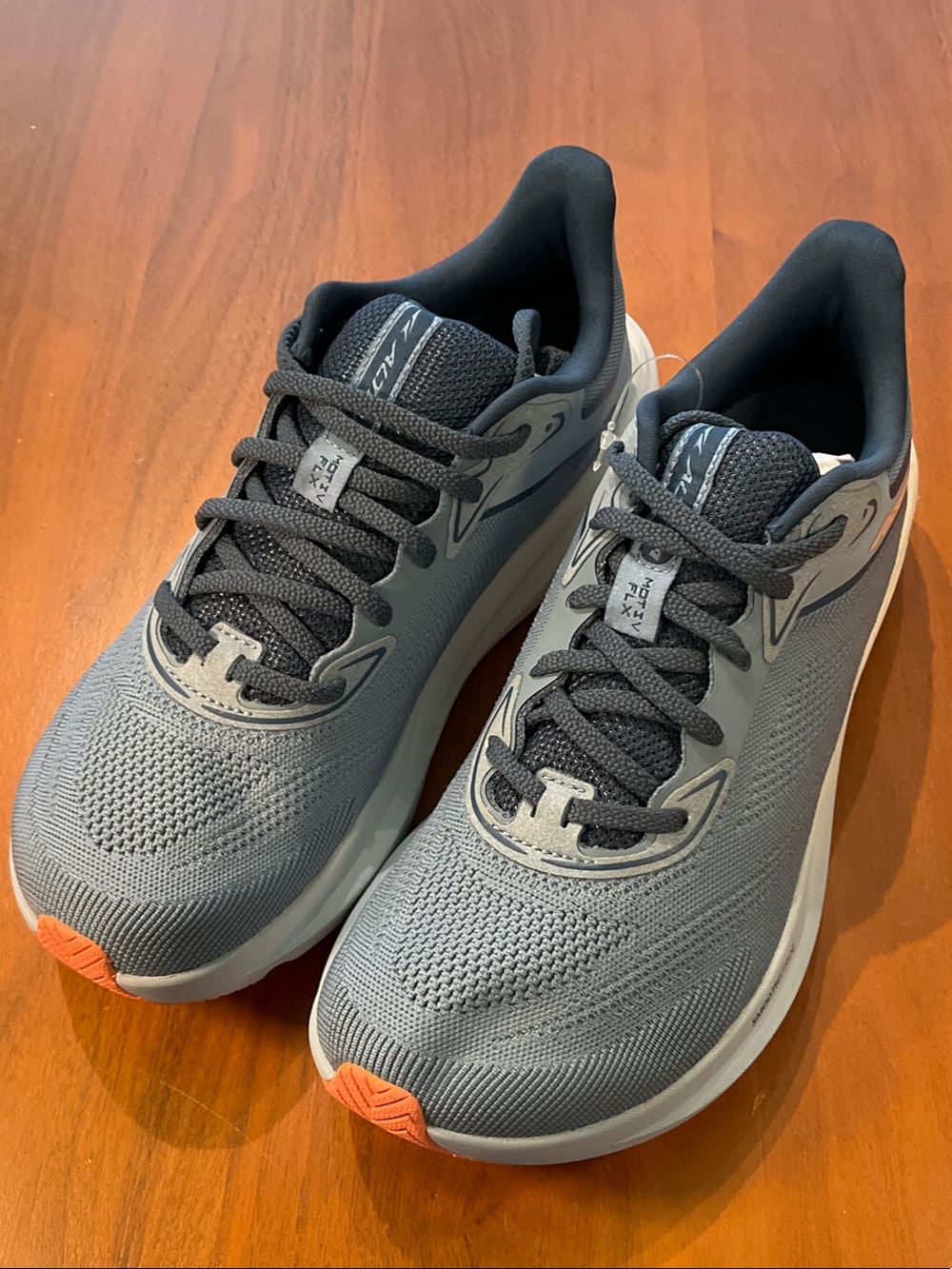 Motiv Flex Altra Women's Gray Running Shoes with Orange Toe Accents sample